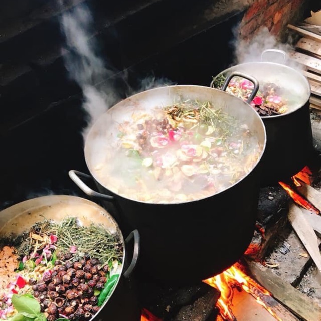 Dầu gội thảo dược thiên nhiên