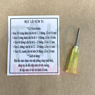 Đục, Dập Lỗ Núm Ty Cho Bé