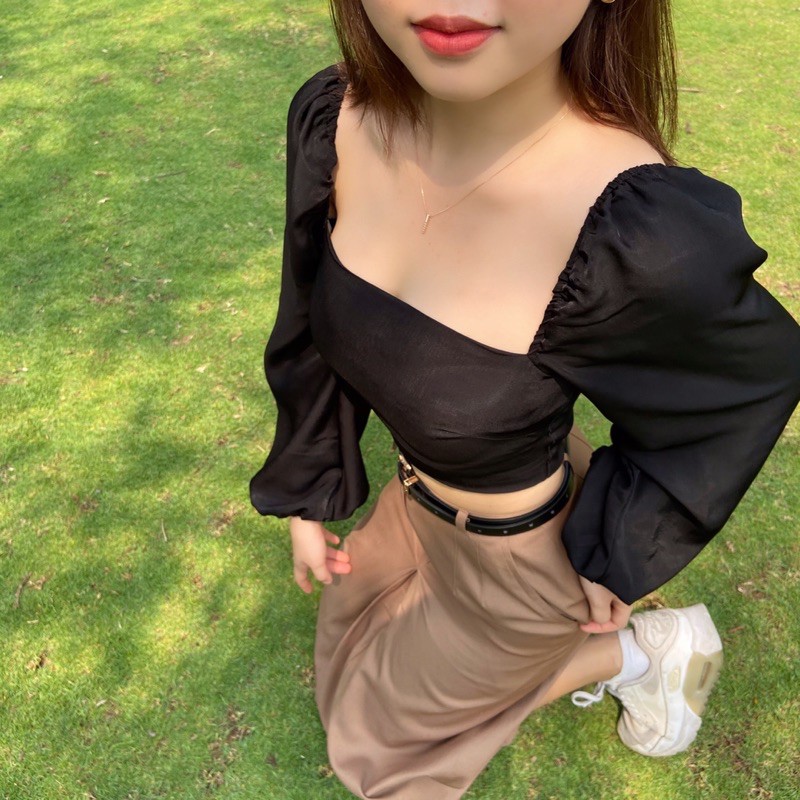 Áo croptop dài tay đen - Black Emmy Shirt | BigBuy360 - bigbuy360.vn
