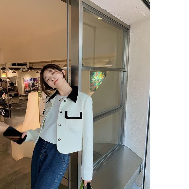 Áo Khoác Dáng Ngắn Form Ôm Phối Màu Tương Phản Thời Trang Hàn Quốc Cho Nữ