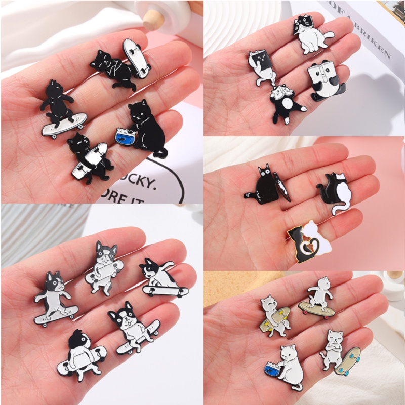 Ghim cài áo QIHE JEWELRY hình mèo/ chó chơi ván trượt 20 kiểu dáng tùy chọn thích hợp làm quà tặng/ phụ kiện quần áo