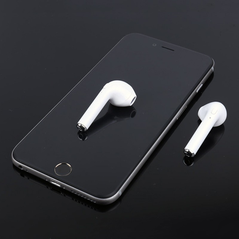 Tai nghe không dây i7s TWS Có Đệm Sạc Điện Thoại