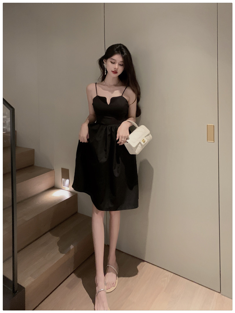 Đầm Nữ Tay Ngắn Kiểu Dáng Thời Trang Quyến Rũ | BigBuy360 - bigbuy360.vn