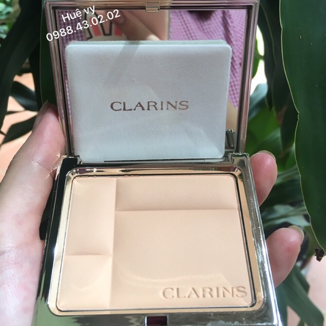 PHẤN KHOÁNG CLARINS