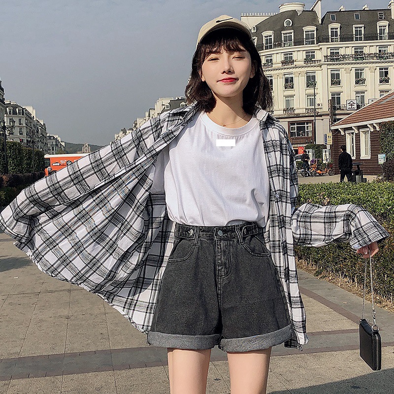 Quần đùi denim ống rộng lưng cao dành cho nữ
