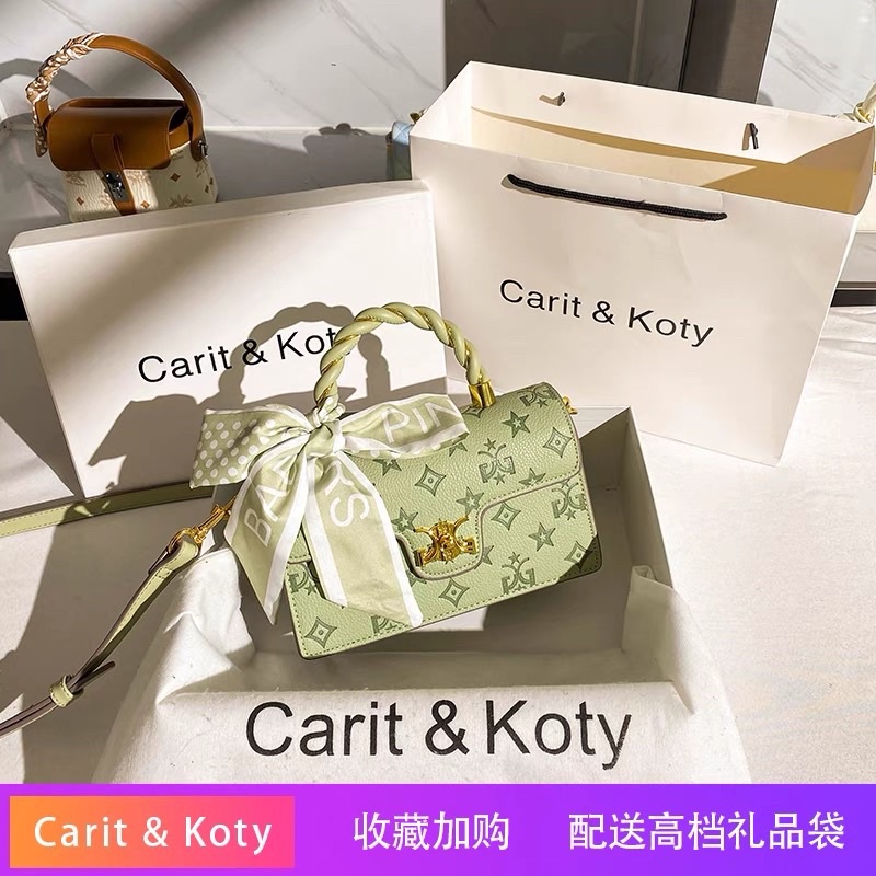 Túi xách đeo chéo nữ size 21 xanh bơ phối khăn Carit &Koty