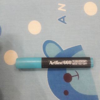 Bút dạ quang Artline 660