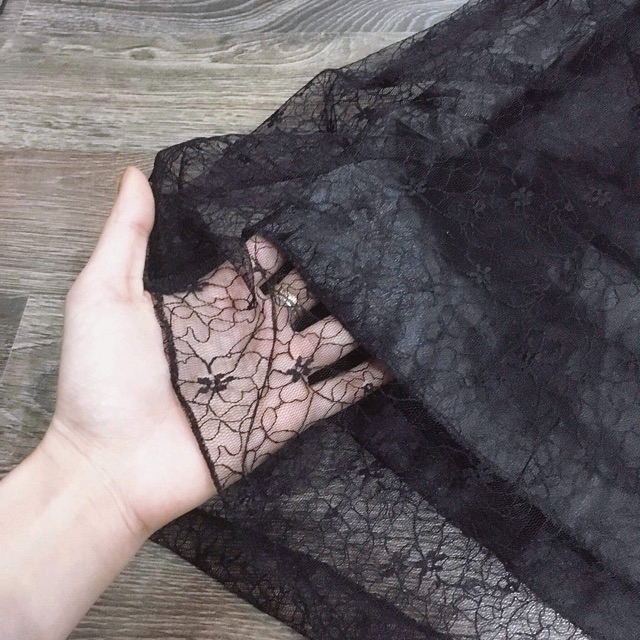 Chân váy ren hoa tiểu thư dáng xoè flo skirt 2 lớp có lót bên trong