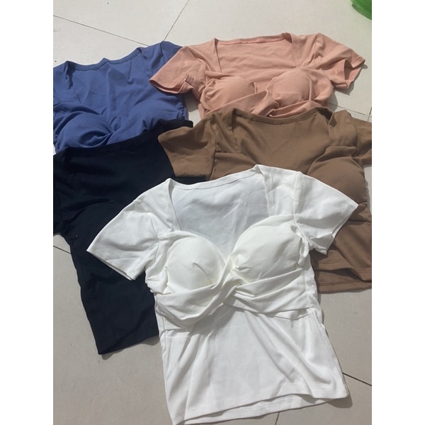 ÁO SOẮN NGỰC CÓ SẴN MÚT - DÁNG NGẮN