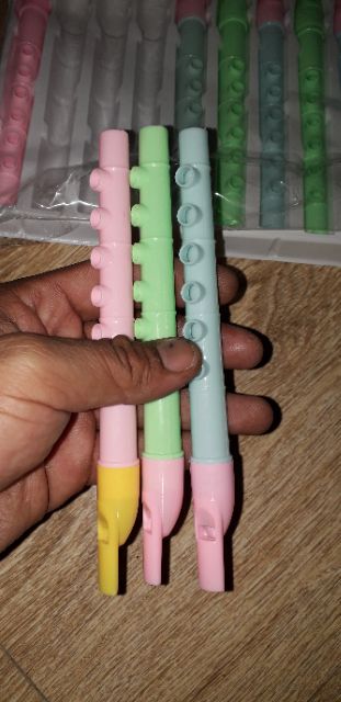 Sét 3 chiếc ống sáo bằng nhựa rất đẹp như hình
