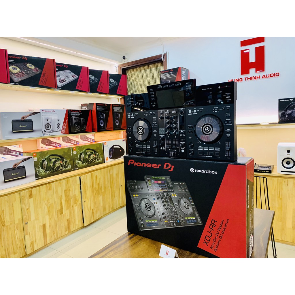 BÀN DJ PIONEER XDJ-RR