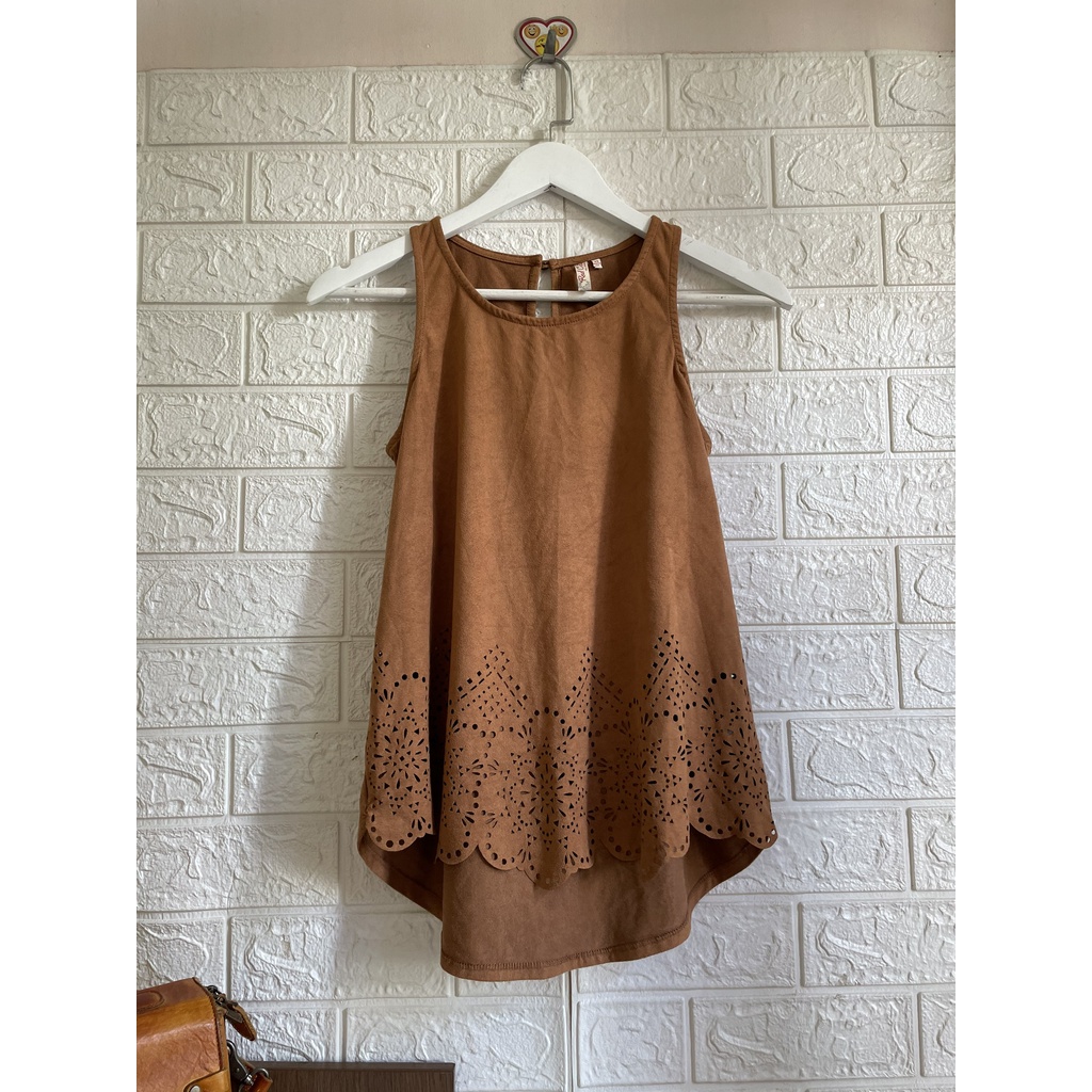 Áo sát nách da lộn