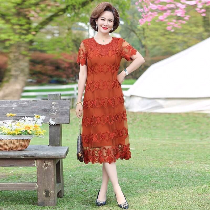 Đầm ren nữ trung niên cao cấp kiểu dáng sang trọng QCNP3965