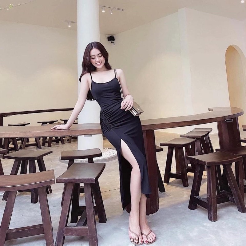 Đầm 2 dây maxi kết hợp xẻ tà trước nhún thun thích hợp đi chơi đi biển