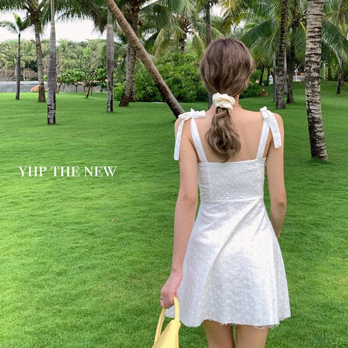 Đầm nữ dáng xòe hai dây mini Emilyshop