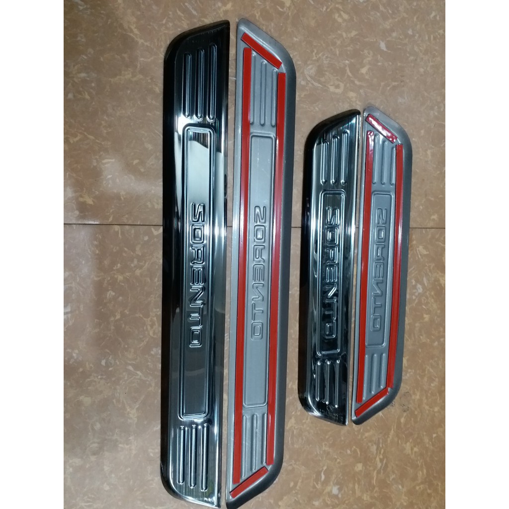 Bộ nẹp chân Trong và Ngoài 8 chi tiết xe Kia Sorento đời 2021