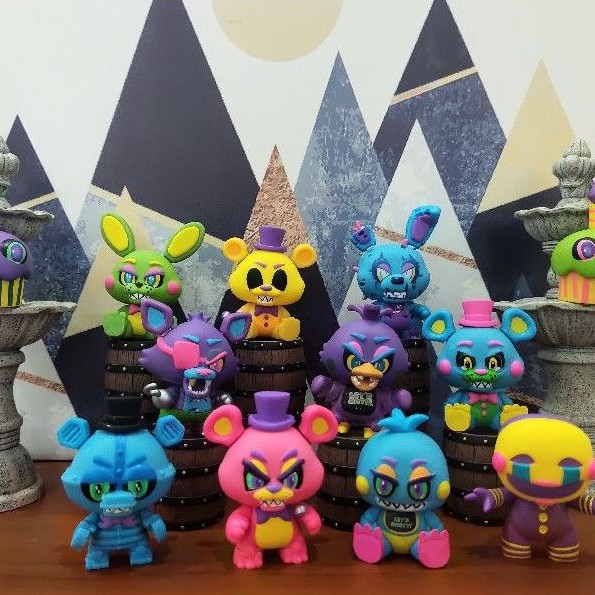 Bộ mô hình Five Nights At Freddy phiên bản Blacklight chính hãng Funko bộ 12 hoặc 13 nhân vật
