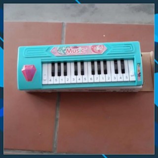 Đàn piano cho bé