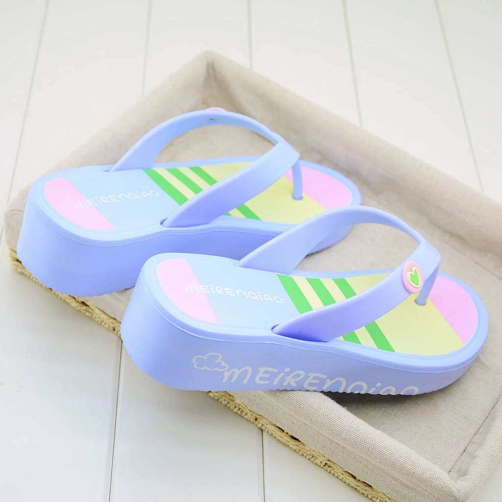 Vẻ đẹp Cầu cao gót Flip Flops nữ mùa hè bánh chân dày đơn giản không trơn trượt nhẹ bọt tăng Dép bãi biển