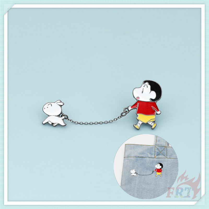 Ghim cài áo hình shin cậu bé bút chì đi bộ với cún con