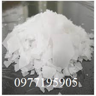 Xút vảy 99% - nguyên liệu mỹ phẩm  dùng làm xà phòng (500g/túi)