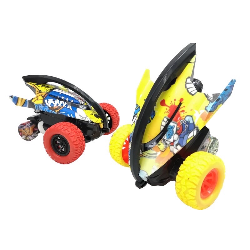 Xe địa hình 4 bánh cá mập xoay 360 độ chạy đà cực mạnh