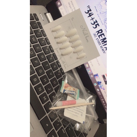 nail box thiết kế trắng trơn