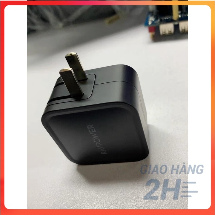 Sạc RAVpower 61W Sạc nhanh Laptop GaN Tech Mã RP- PC112 - ACSTORE