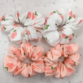 Dây buộc tóc vải scrunchies dâu tây
