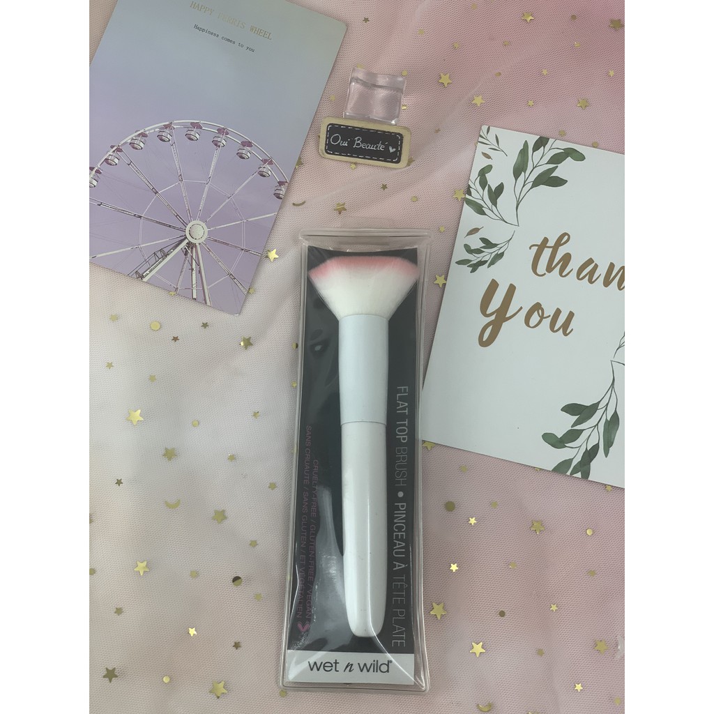 Cọ má Wet n Wild Flat Top Brush Ouibeaute
