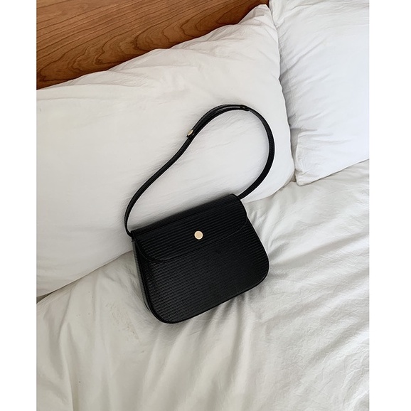 Túi xách nữ đeo chéo thời trang Hàn Quốc mới