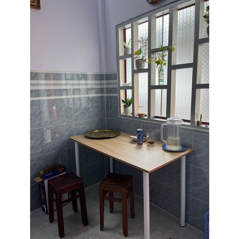 Bàn làm việc, bàn học chân sắt chính hãng IGA. GM62