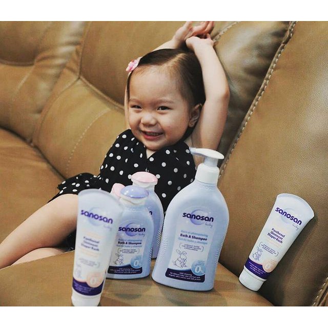 (Mã SANO25K73 giảm 25k) Combo Sữa tắm tạo bọt 250ml &amp; Sữa tắm gội dịu nhẹ 200ml Sanosan chiết xuất Olive hữu cơ