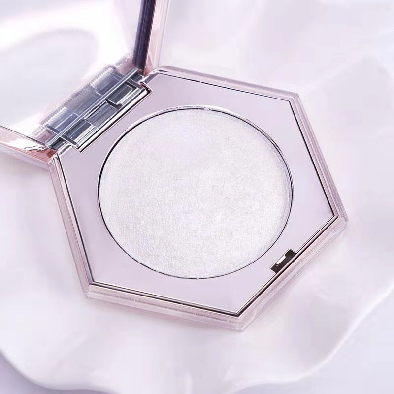 Phấn phủ dạng bột nén trang điểm bắt sáng ánh kim cương ngọc trai giúp làm sáng đa năng | BigBuy360 - bigbuy360.vn