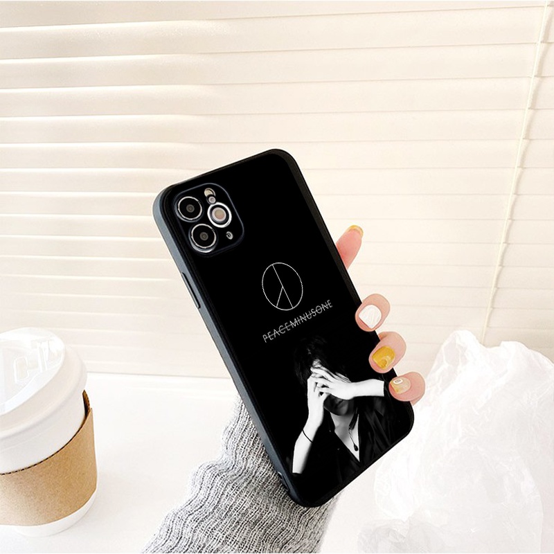 Ốp iphone hình chàng trai ôm đầu suy tư cho 6/6plus/6s/6splus/7/7plus/8/8plus/x/xr/xs/11/12/13/pro/max/plus/promax