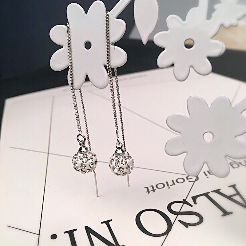 [White Collection] Simple flower fringed earrings Korean version personality long geometric wild petal earrings