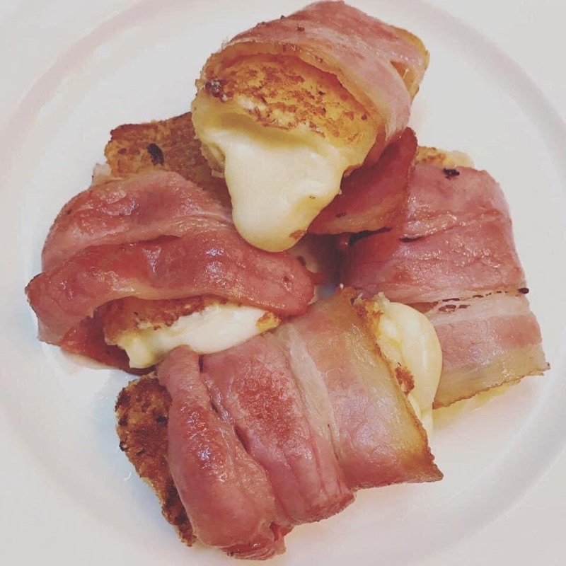 Ba rọi xông khói