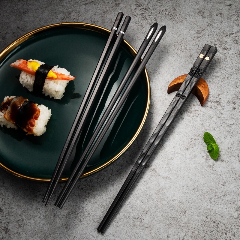 Set 5 đôi đũa hợp kim chịu nhiệt cao chống trượt tiện dụng