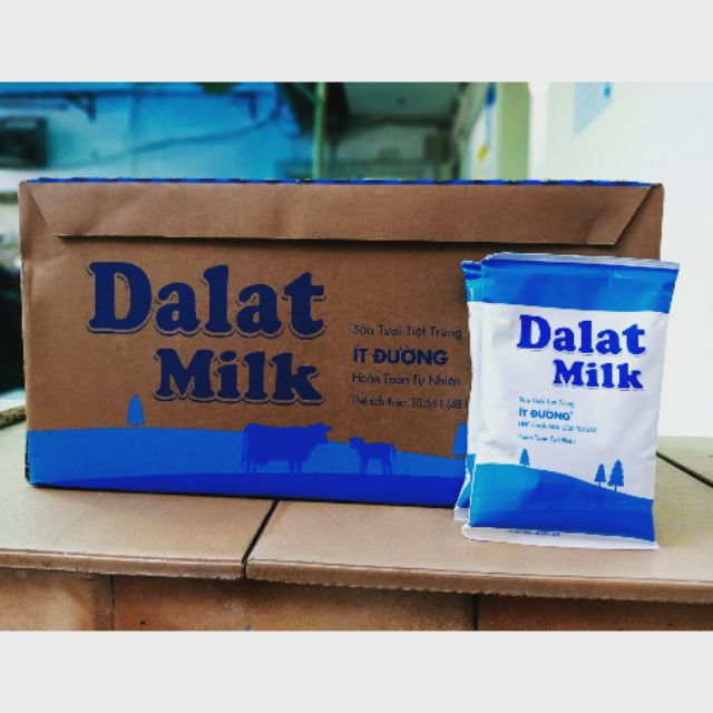 1thùng sữa ít đường của đà lạt milk 220ml