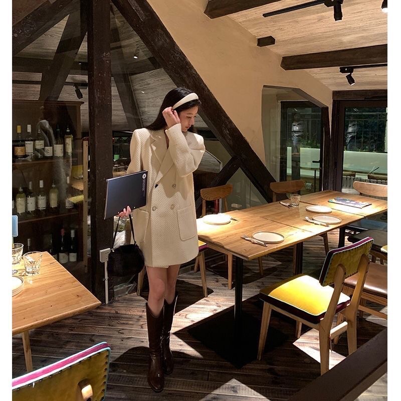 Áo khoác dạ tweed suông cổ vest dáng dài trắng đen