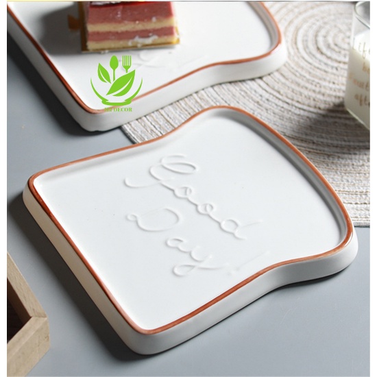Đĩa sứ decor hình bánh mì gối in chữ nổi Good Day phong cách Bắc Âu-H2decor