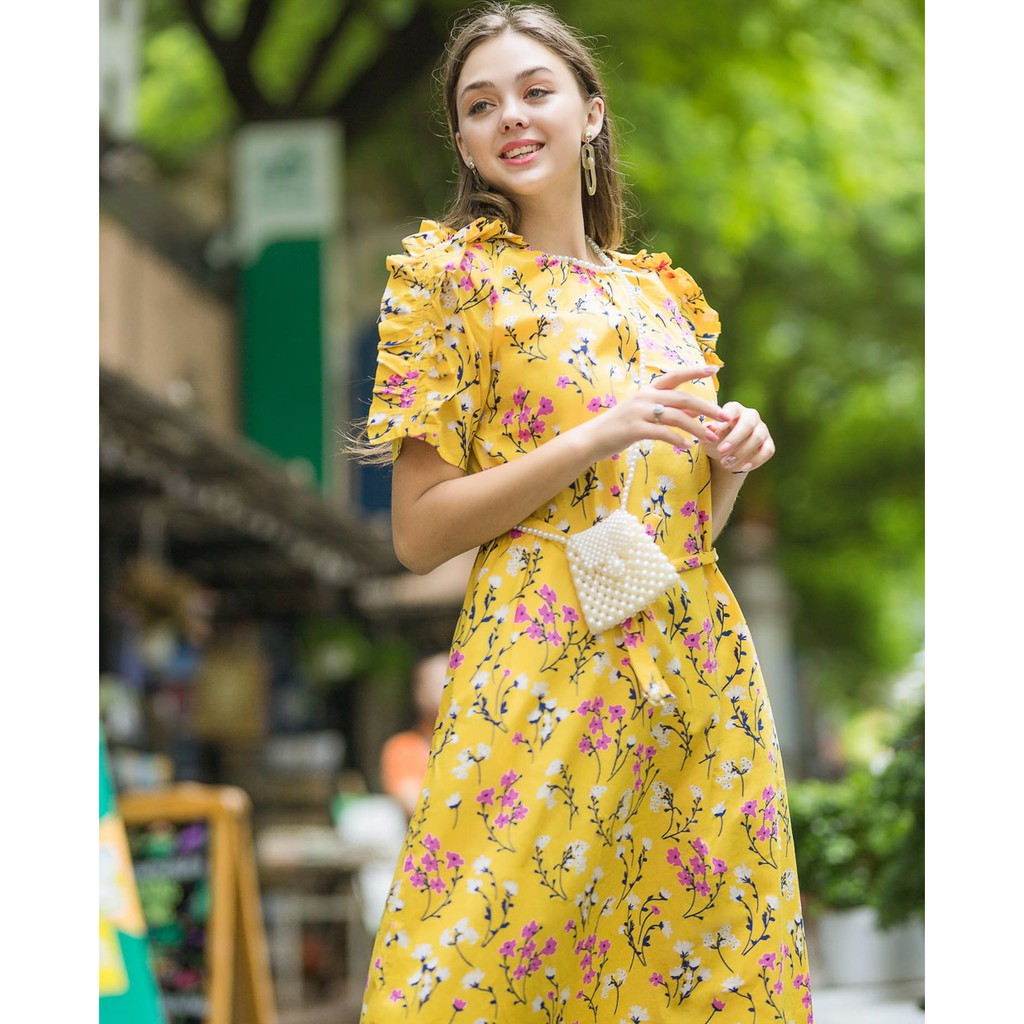 [Mã FAMALLT5 giảm 15% đơn 150k] Đầm hoa cổ tròn ngắn tay J-P Fashion | BigBuy360 - bigbuy360.vn