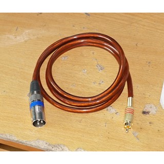 Một sợi dây canon đực ra av dài 3m tốt