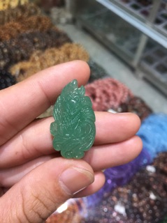 Mặt hồ ly chúa đá aven xanh