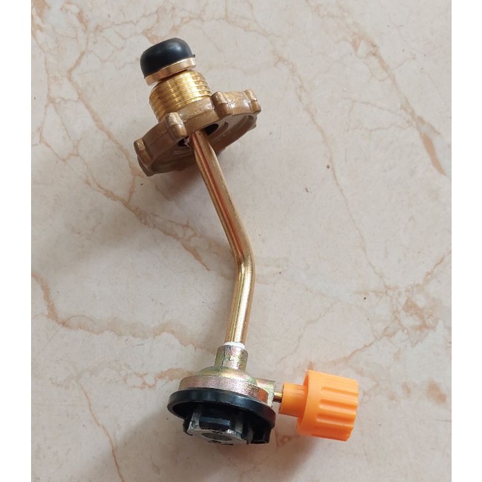 Nạp bình gas du lịch ống đồng loại tốt.