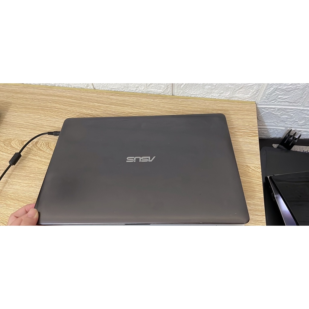 Laptop asus s451LA-hình thức đẹp-cam mic ok-full chức năng
