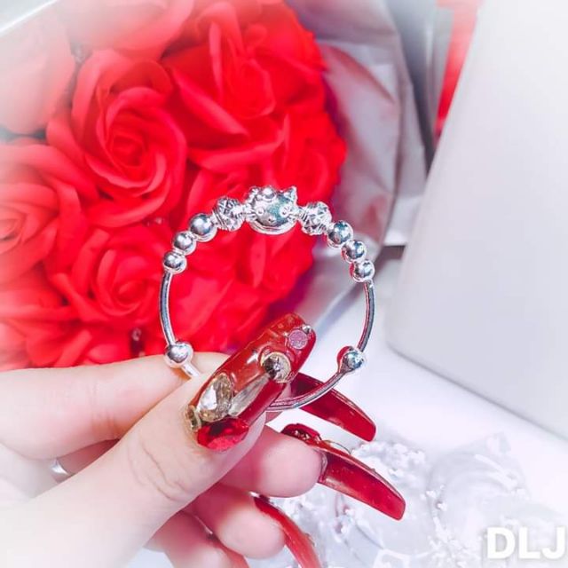 Vòng tay mèo kitty bạc nguyên chất cho bé