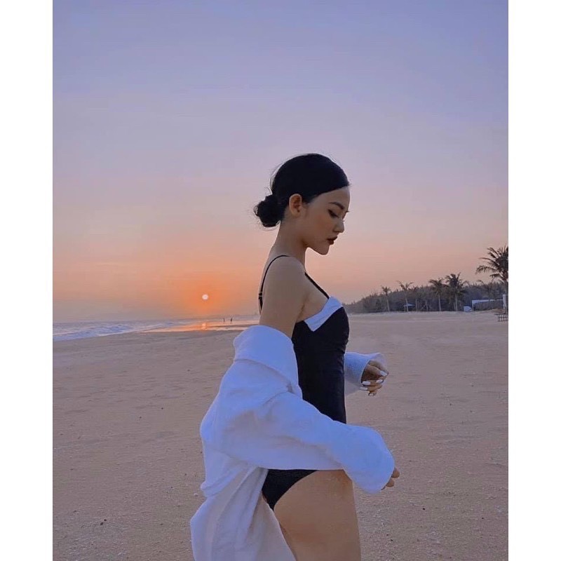 Bikini bộ đồ bơi đi biển dành cho nữ liền mảnh màu đen. | BigBuy360 - bigbuy360.vn