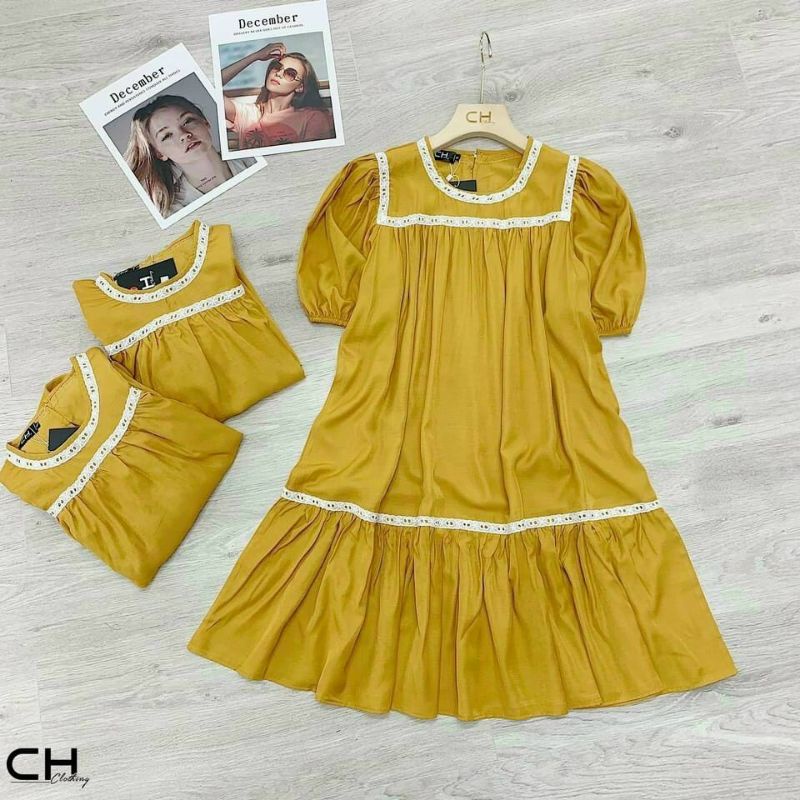 Đầm baby doll viền vàng xinh