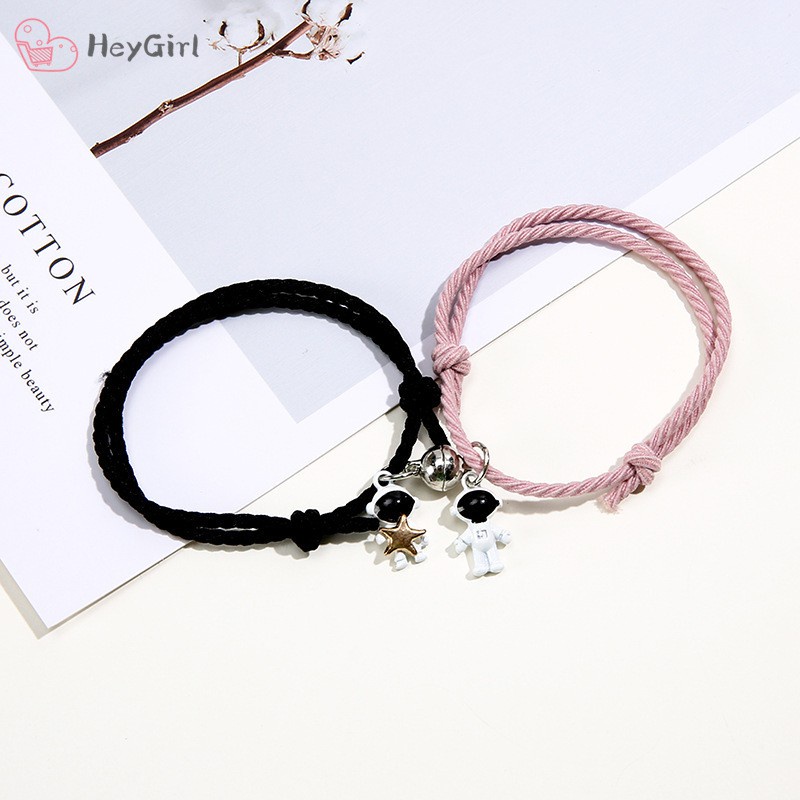 Bộ vòng đeo tay / vòng đeo tay đơn có nam châm hình phi hành gia màu đen trắng kiểu retro Hàn Quốc độc đáo cho cặp đôi